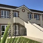 Homes Type C By Trident Homes Semesterbostad Kilkee